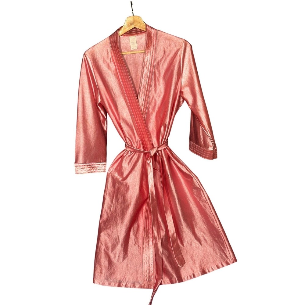 Vintage Robe Women Medium Pink Satin Liquid Shiny Loungewear Made in USA - Picture 2 of 11